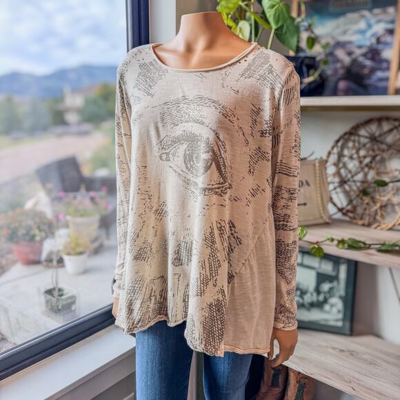 Magnolia Pearl All Seeing Eye Dylan Tee Oversized Long Sleeve, One Size Fits All - Picture 4 of 13